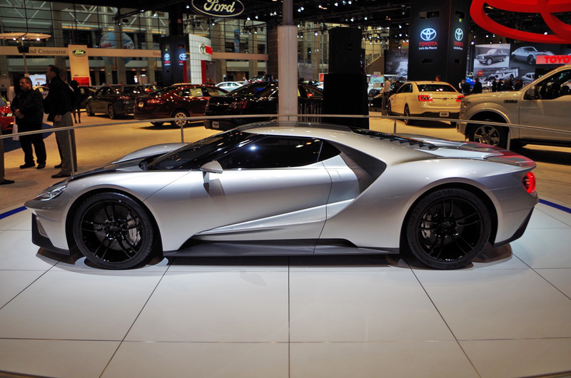 Illustration for article titled El nuevo Ford GT plateado es casi más espectacular que el original